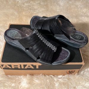 Ariat sandals Costa black, size 11. New